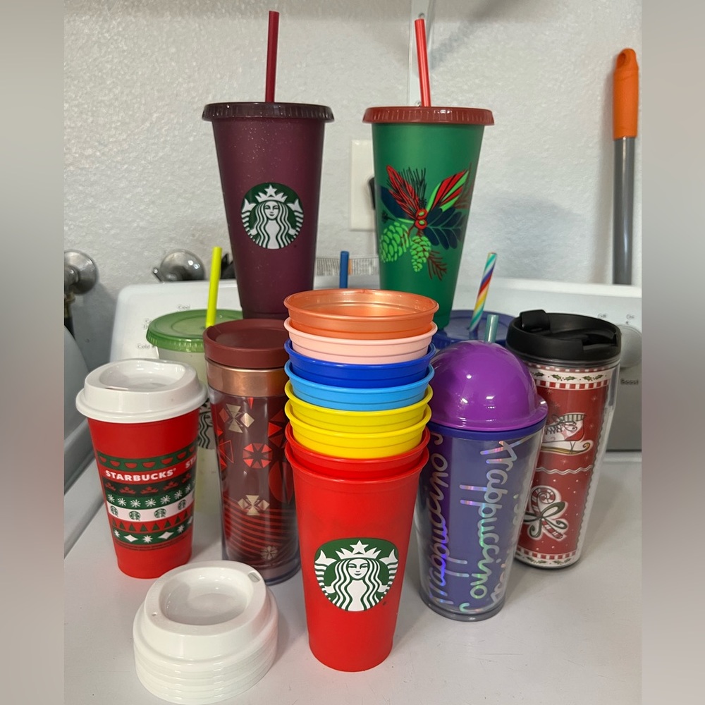 STARBUCKS 17-cup Large Collector’s Bundle